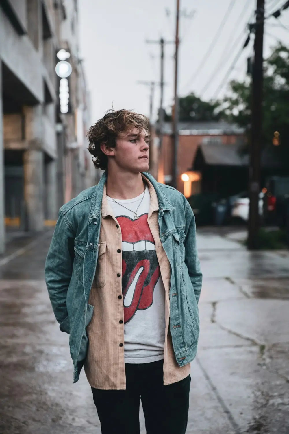The Harmonious Intersection: Music and Street Wear Fashion