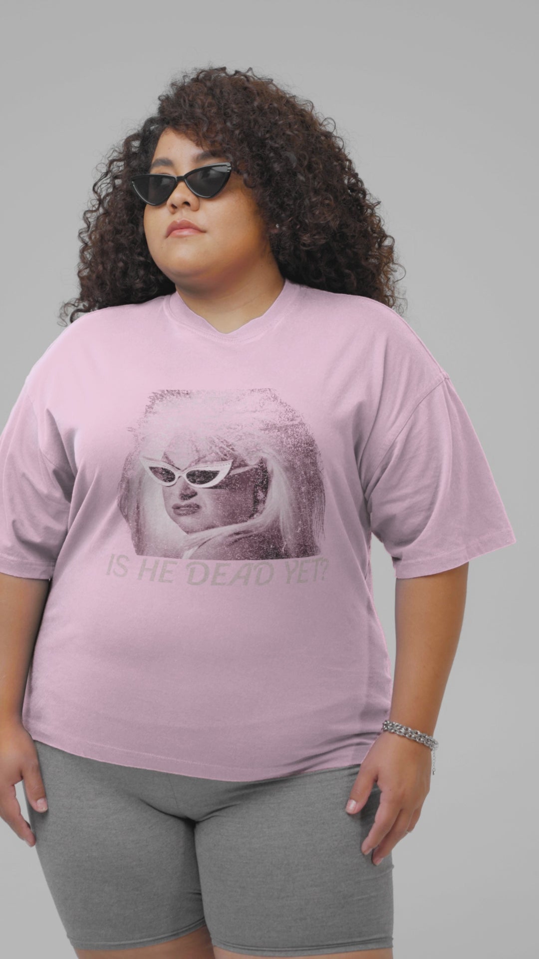 Divine: Is He Dead Yet? Vintage Style T-shirt
