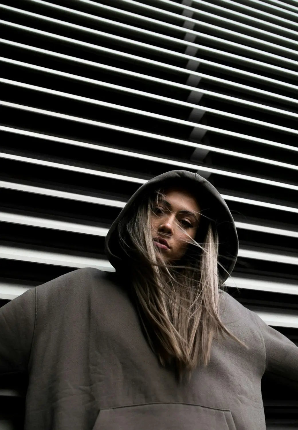 Exploring the Dynamic Intersection of Streetwear and High Fashion