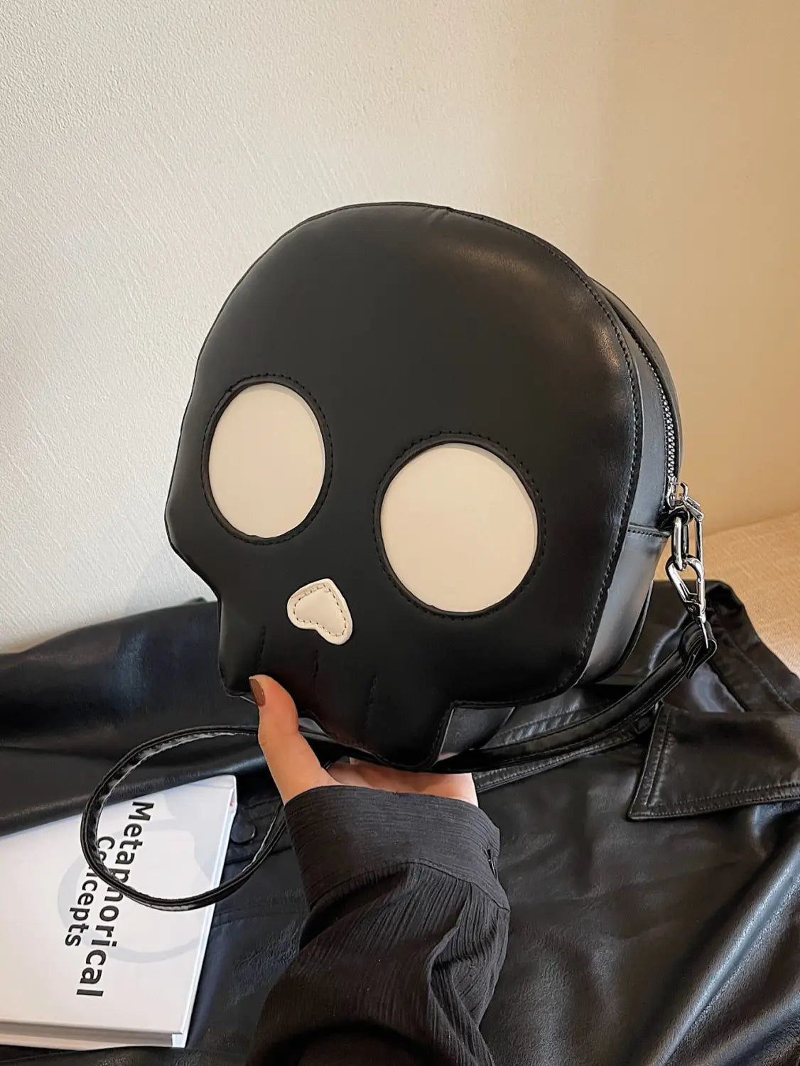 Skull Small Round Versatile Halloween Internet Celebrity Shoulder Messenger Bag
