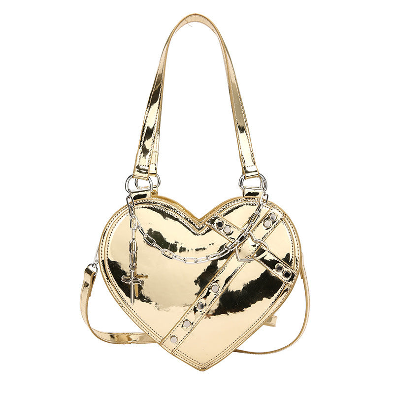 Chain Heart-shaped Bags Large Capacity Love Shoulder Bag For Women Valentine’s Day - hand